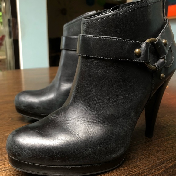 Cole Haan + Nike Air Black Ankle Boots – 4” heels - Picture 4 of 7